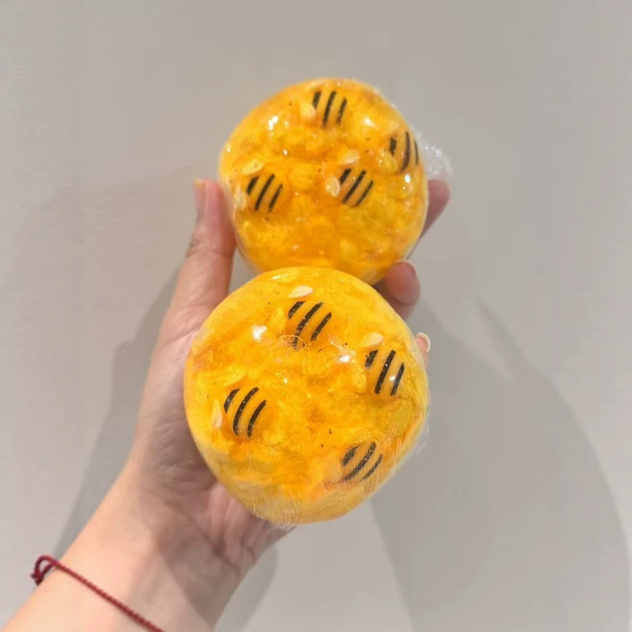 Bola Stres Kenyal Bentuk Tople - Party Games For Adults And Kids ulasan dan harga